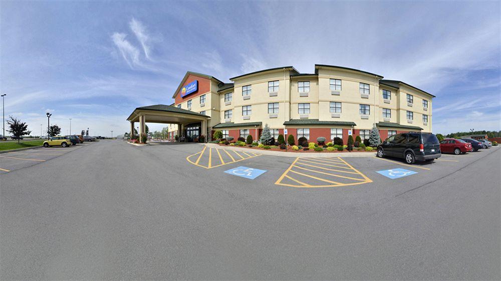 Comfort Inn & Suites Adj To Akwesasne Mohawk Casino Hogansburg Exterior foto