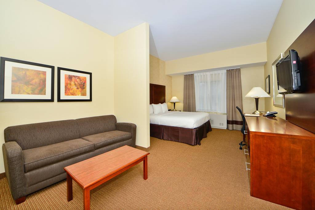 Comfort Inn & Suites Adj To Akwesasne Mohawk Casino Hogansburg Quarto foto